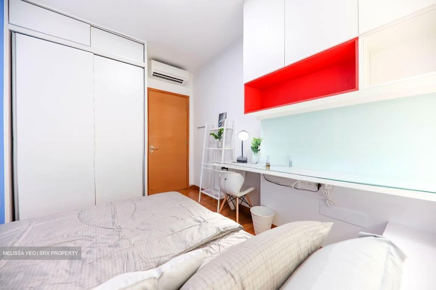 Centro Residences (D20), Condominium #553700011
